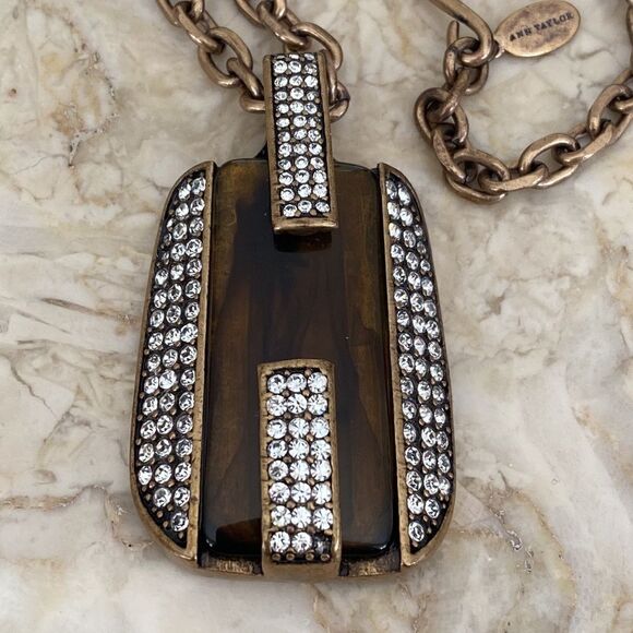 Ann Taylor Chunky Bronze Rhinestone Pendant Necklace 30” - Picture 3 of 8